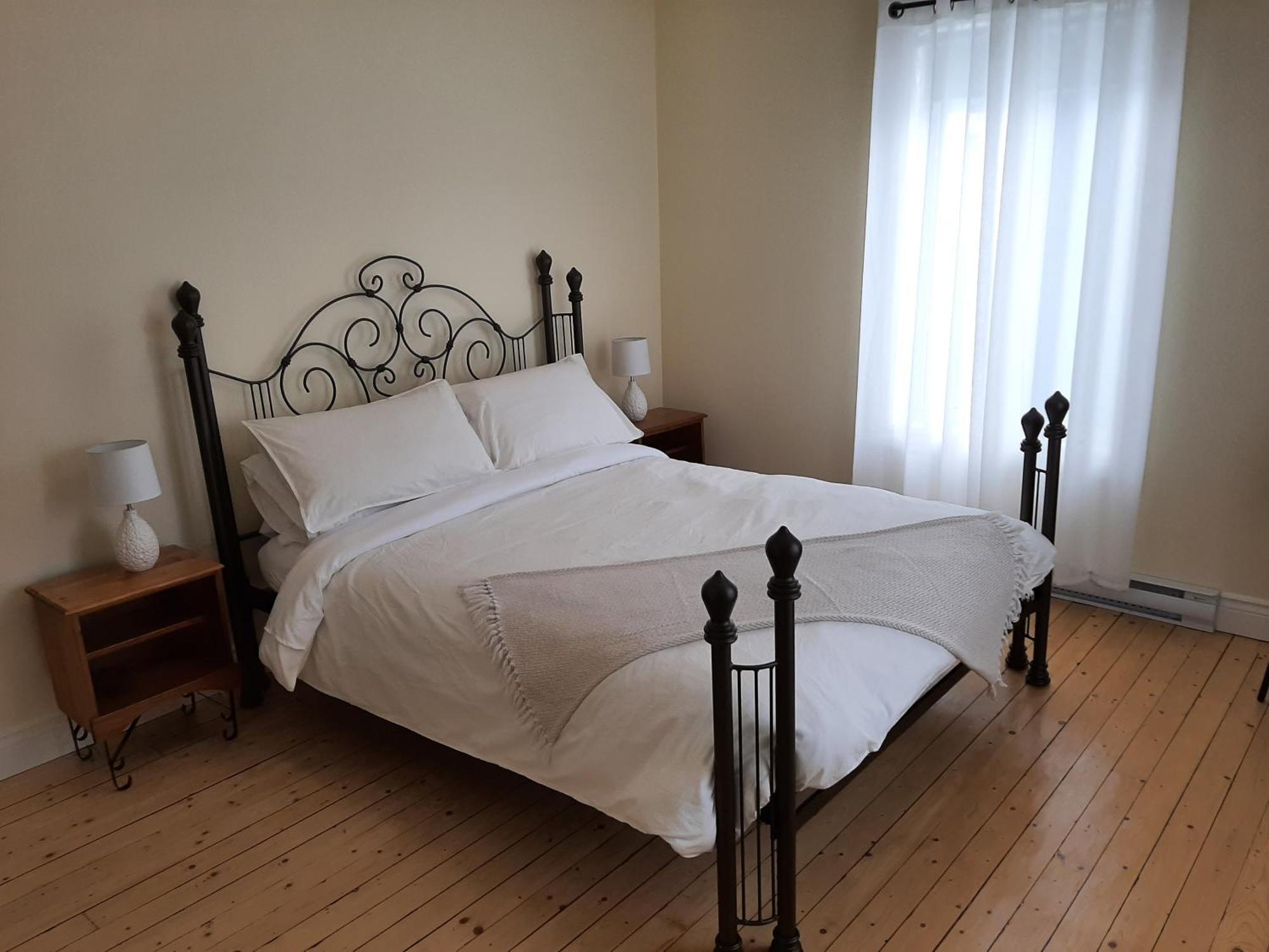 La Maison Aux Camelias Bed & Breakfast Coaticook Rom bilde